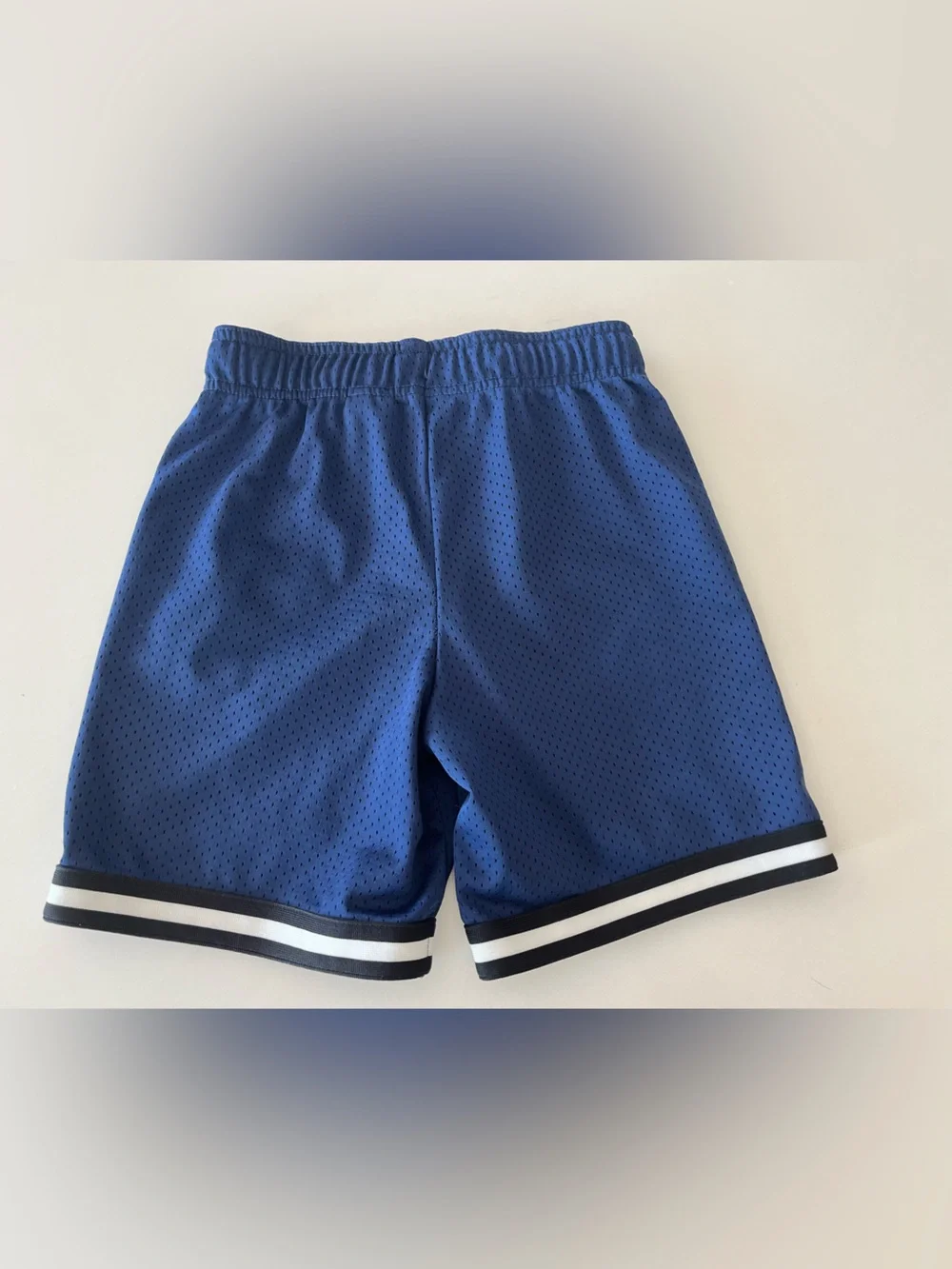 Boys Mesh Athletic Shorts Bundle of 2 Old Navy/OshKosh Size: 6/7